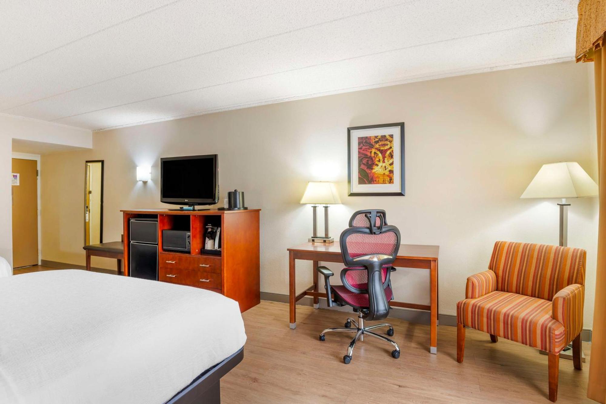 Best Western Plus Governor'S Inn Richmond Midlothian Dış mekan fotoğraf