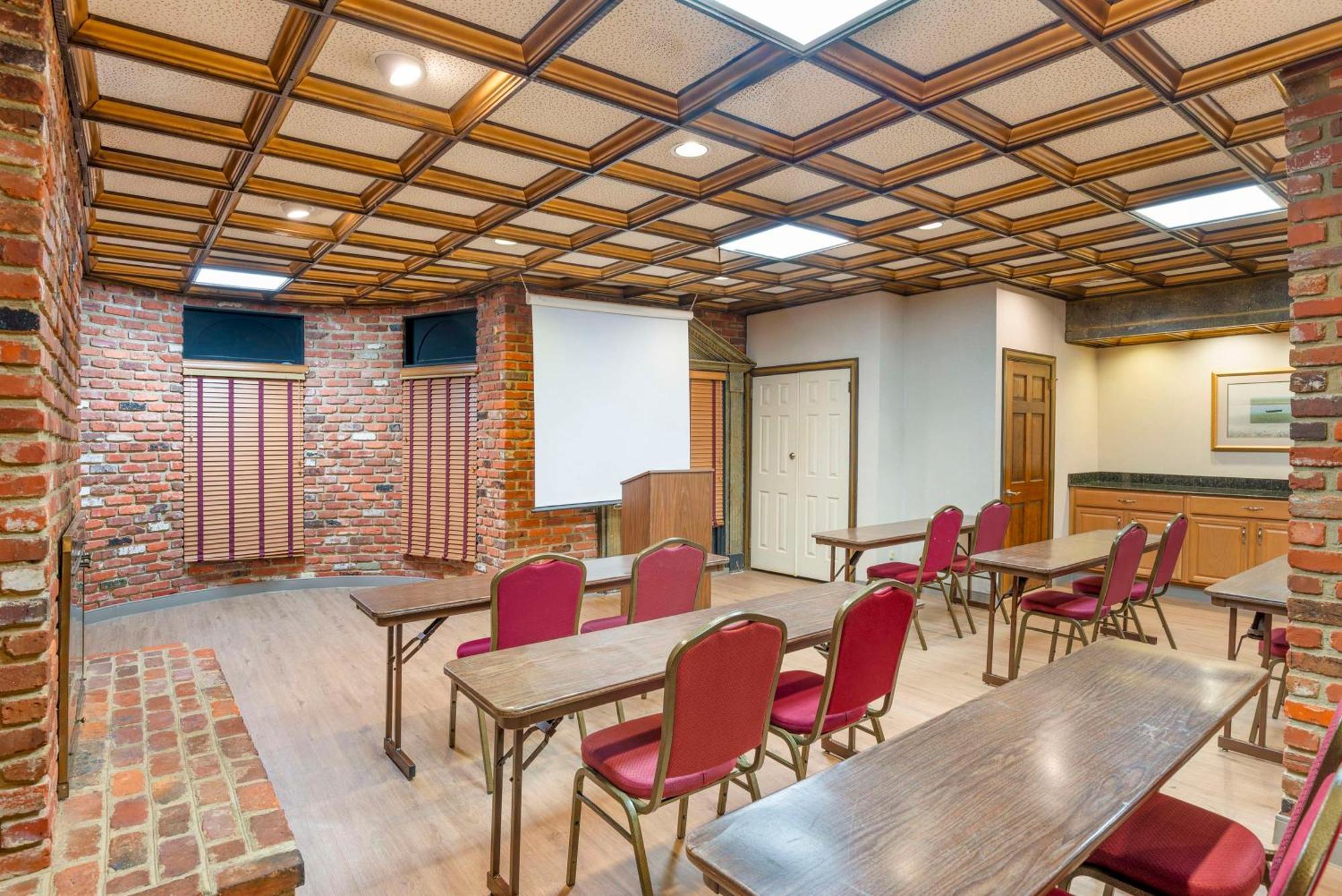 Best Western Plus Governor'S Inn Richmond Midlothian Dış mekan fotoğraf