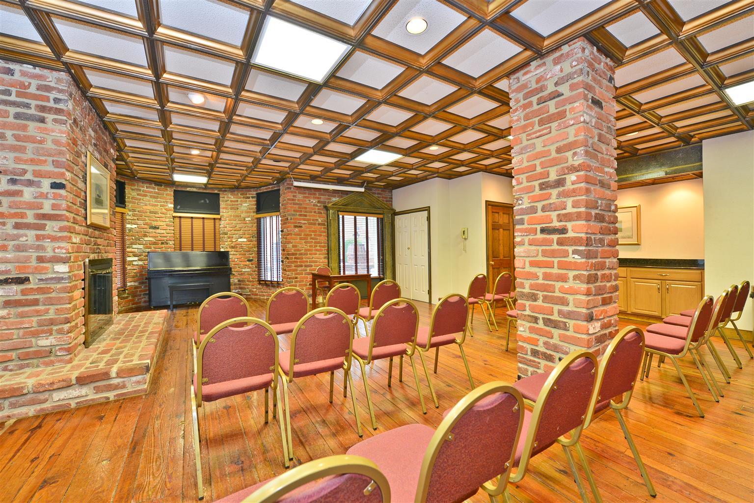 Best Western Plus Governor'S Inn Richmond Midlothian Dış mekan fotoğraf